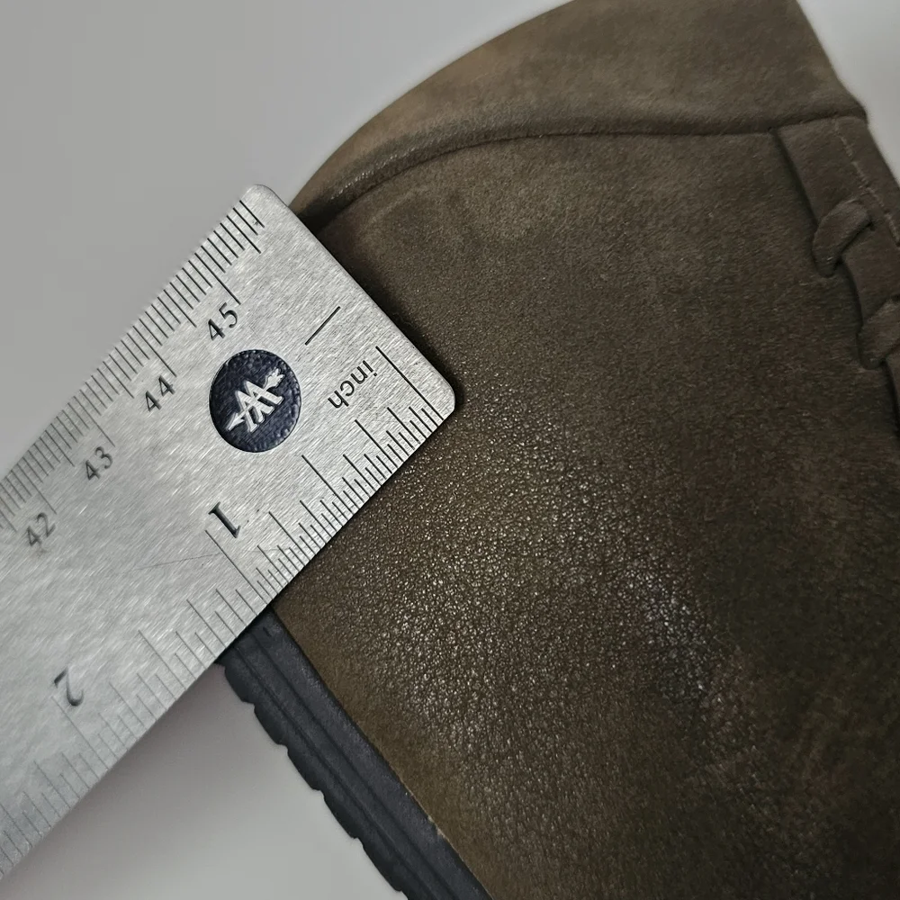 Baretraps Norma Olive Suede Whipstich Detail Hidden Wedge Heels Size 7½